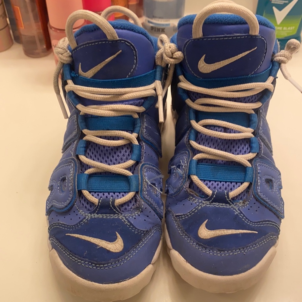 BUNDLE/TRADE Nike uptempo